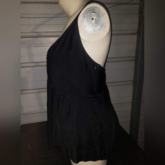 Plus Size 5X Torrid wireless tankini black swimsuit top 🏊♂️ swim swimsuit - Picture 6 of 8